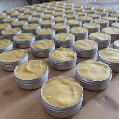 Workshop i hudpleje i 4690 Haslev: Veninde-workshop hos Honningperler